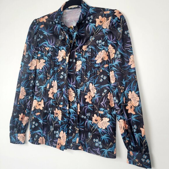 Vintage 70s Botanical Lavallière (Tie-Neck Bow) Blouse Estimated Size Small - Picture 2 of 12